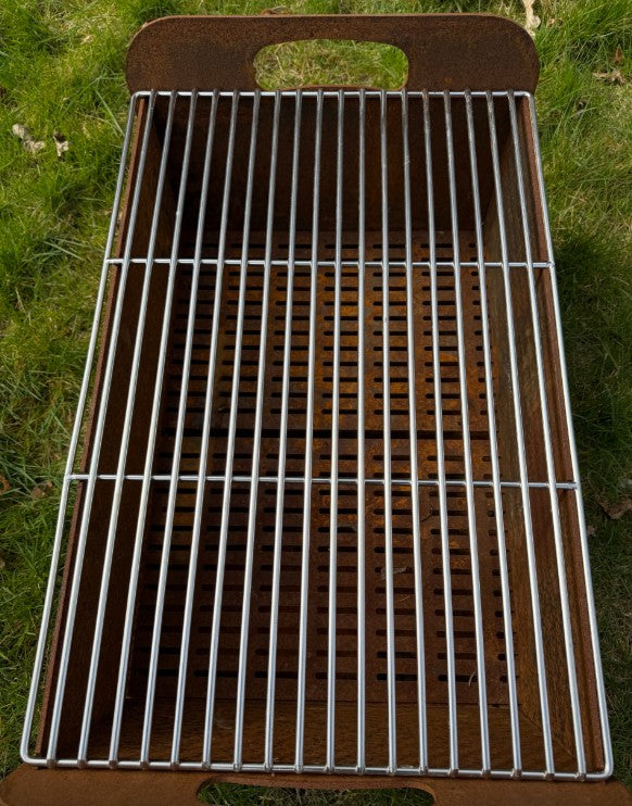 Box Grill kulgrill 60x40 i brug til event og udendørs madlavning – Gastro Consult