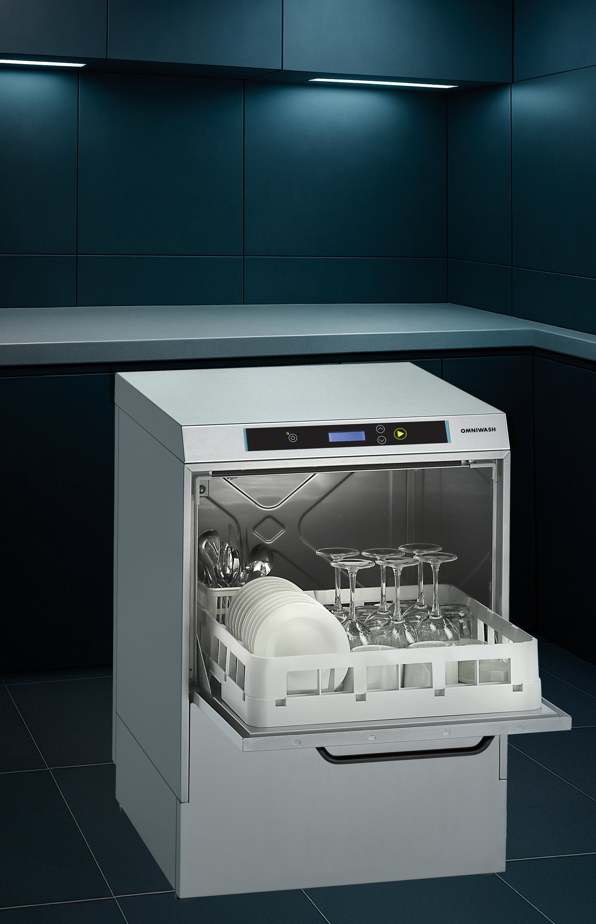 Omniwash Prestige P50 professionel underbordsopvaskemaskine - ideel til restaurant og café